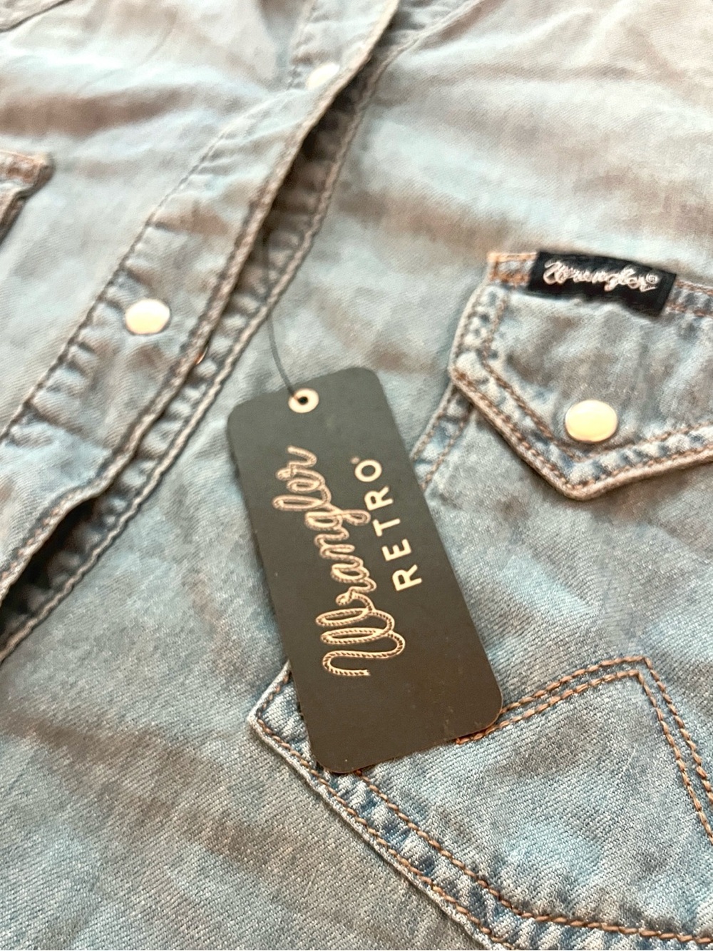 Wrangler Light Wash Denim Western Button-Down Shirt - Picture 4 of 11